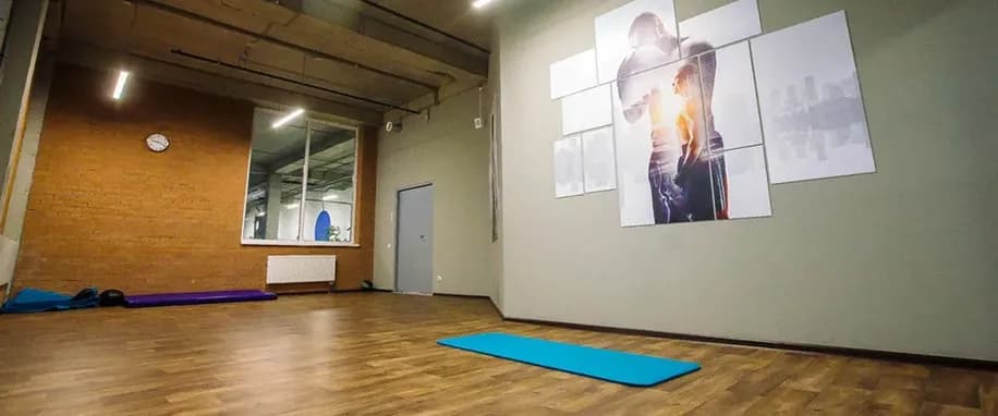 gallery slide