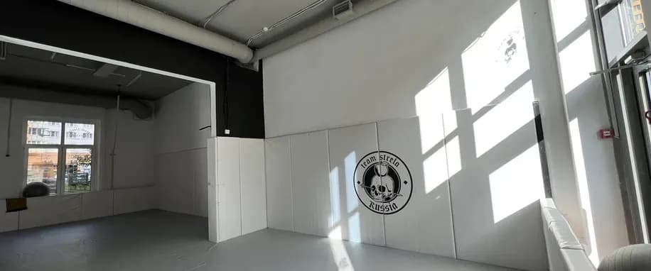 gallery slide
